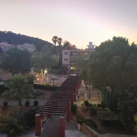 Yasemi Kro