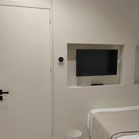 Mini-hôtel Yasemi *